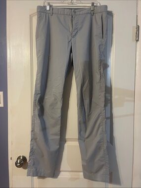 Nike Men's Chinos in Light Gray